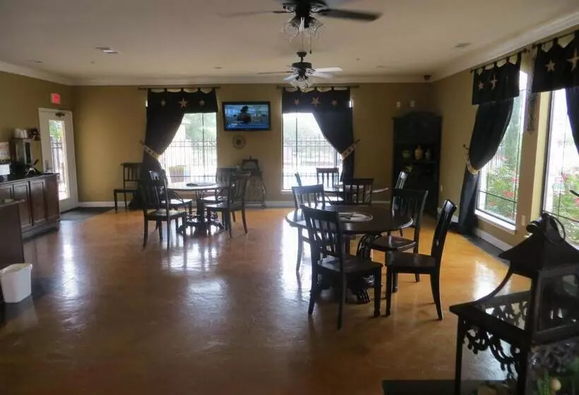 Hotelli Black Gold Inn