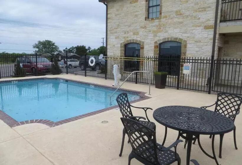 Hotelli Black Gold Inn