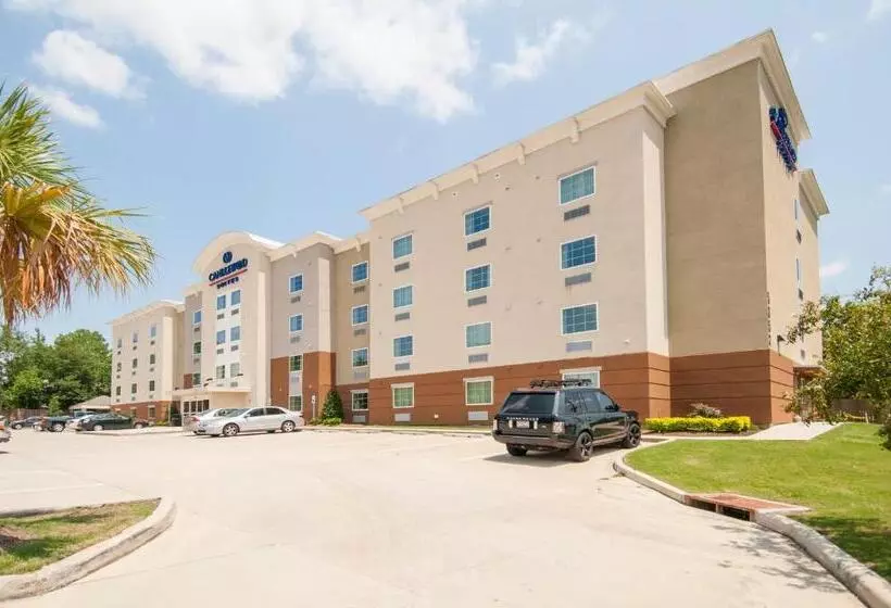 ホテル Candlewood Suites   Baton Rouge   College Drive, An Ihg