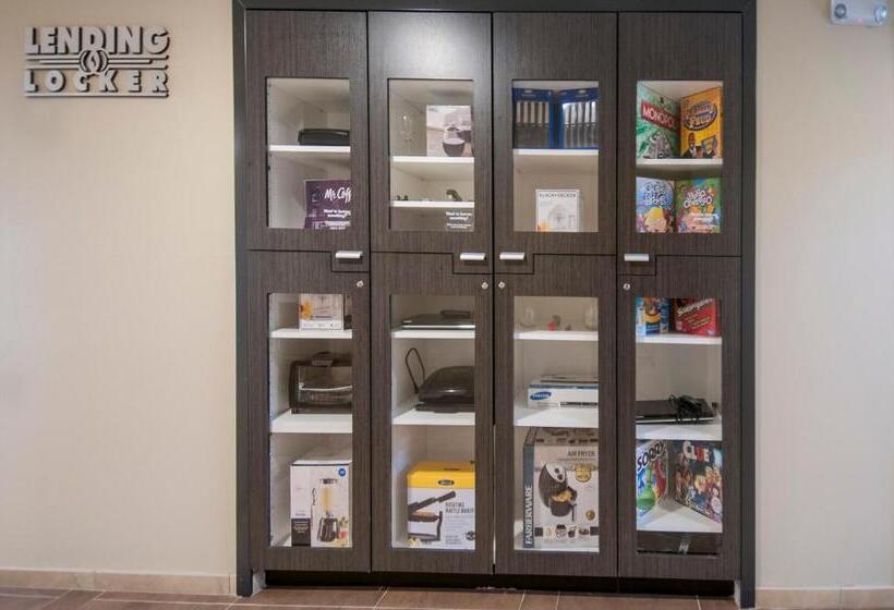 فندق Candlewood Suites   Baton Rouge   College Drive, An Ihg