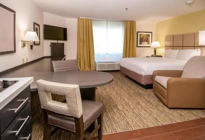 ホテル Candlewood Suites   Baton Rouge   College Drive, An Ihg