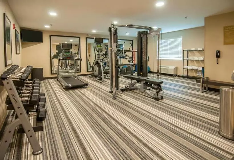 ホテル Candlewood Suites   Baton Rouge   College Drive, An Ihg