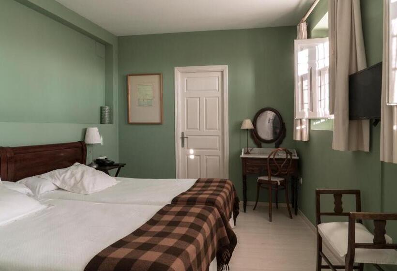 هتل Carmen De La Alcubilla Del Caracol