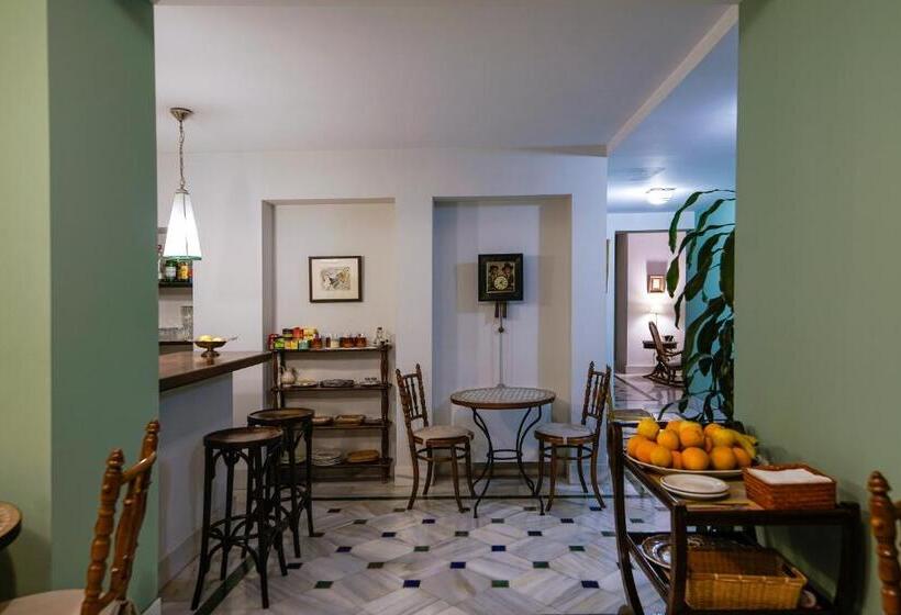 هتل Carmen De La Alcubilla Del Caracol