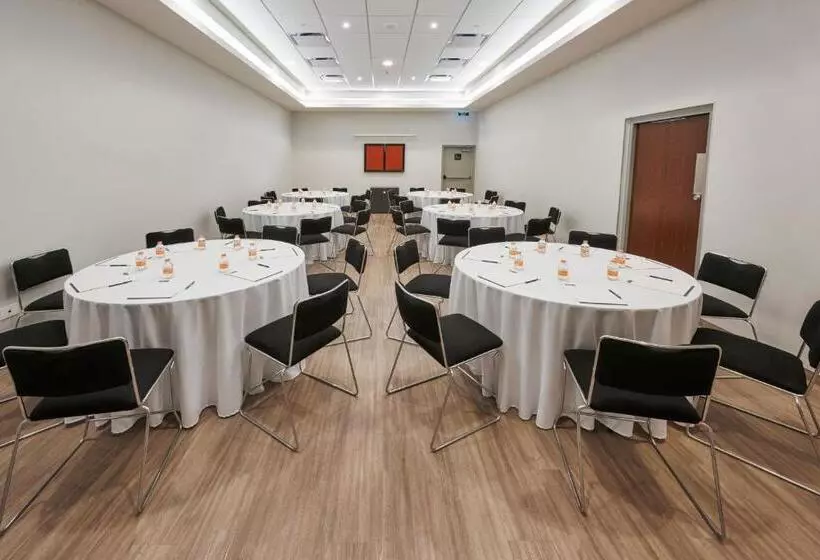 Hotelli City Express Junior By Marriott San Luis Potosi Carranza