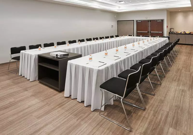 Hotelli City Express Junior By Marriott San Luis Potosi Carranza