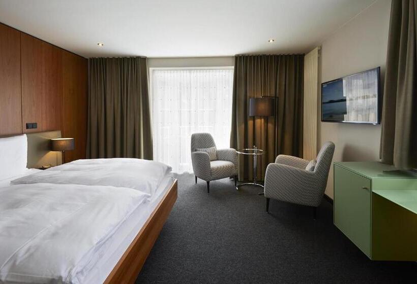 호텔 Consulat Des Weins