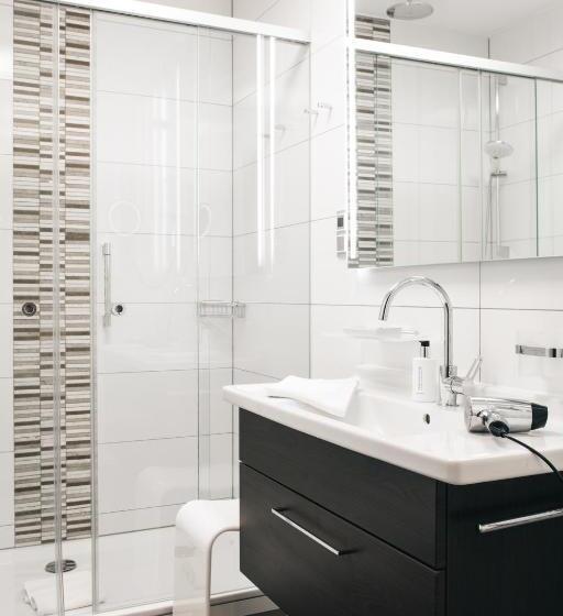 호텔 Consulat Des Weins