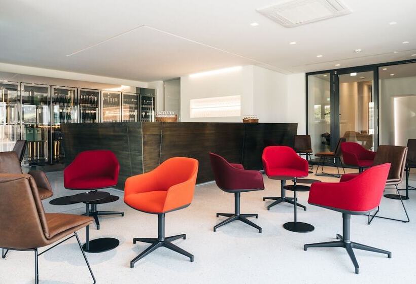 호텔 Consulat Des Weins