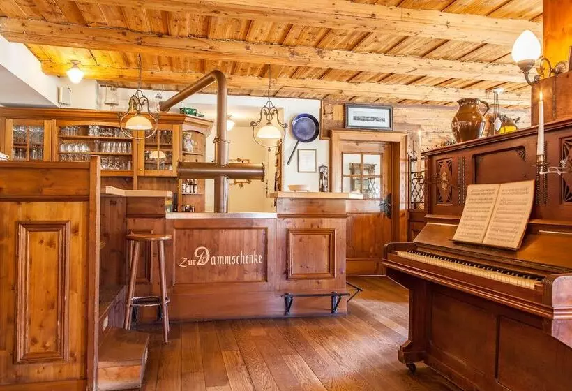 ホテル Dammschenke Gasthof &