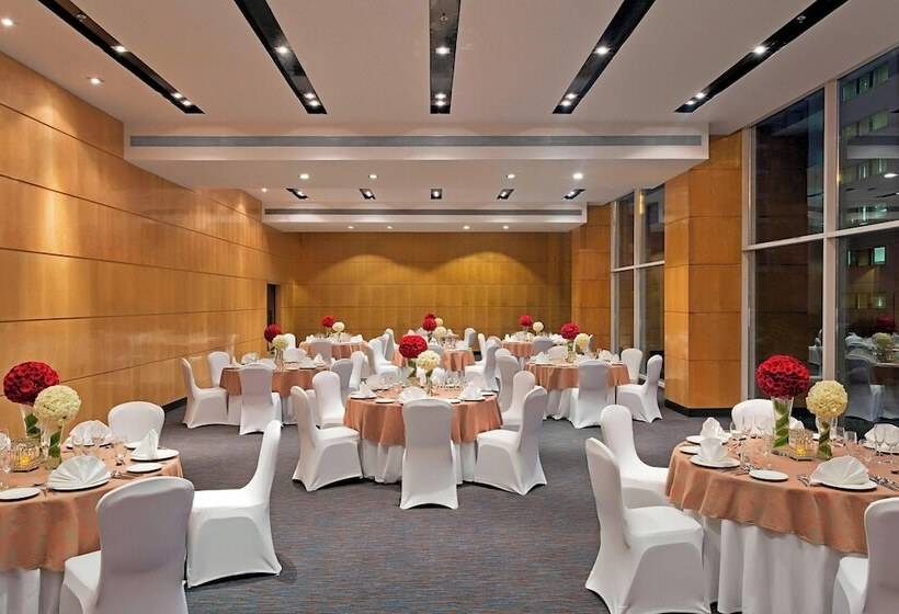 فندق Fairfield By Marriott Lucknow