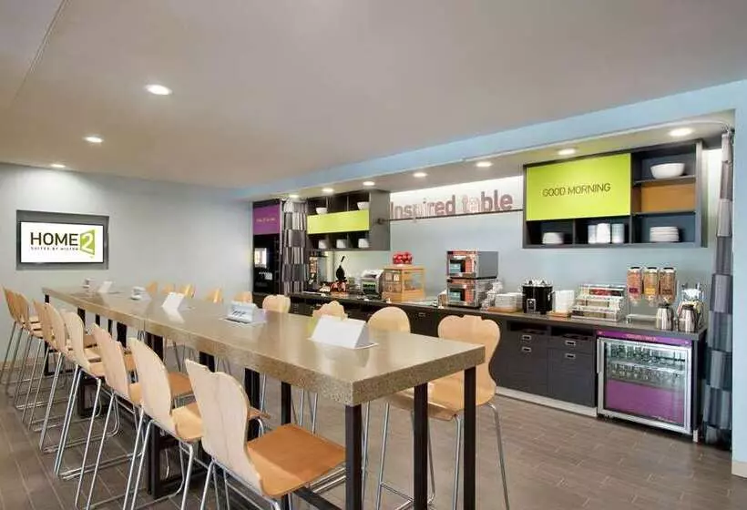 ホテル Home2 Suites By Hilton Fort St. John