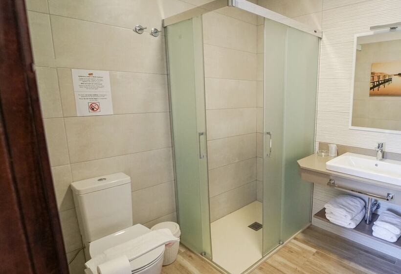 ホテル Hostal Y Apartamento Rural Los Naranjos