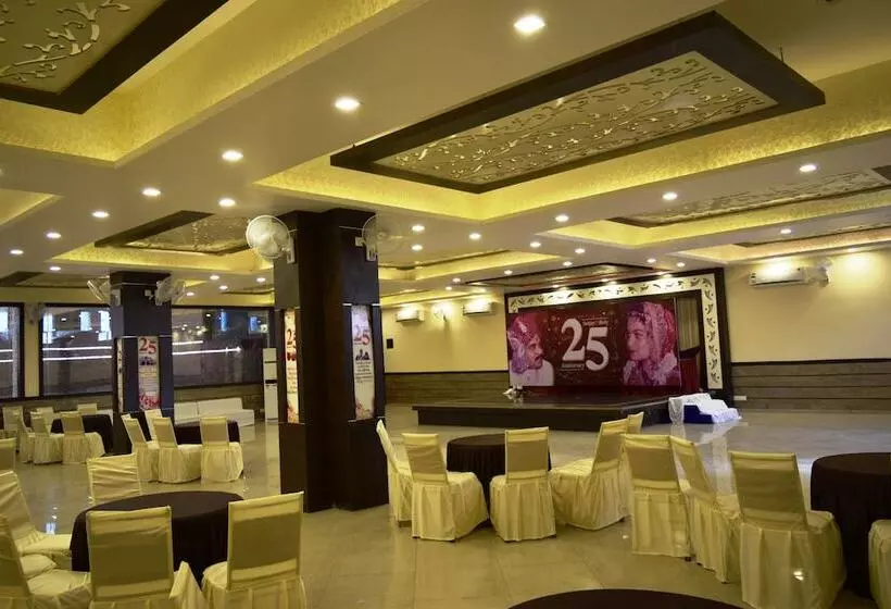 Ritumbraha Hotel & Resort