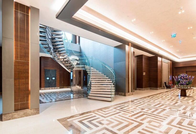 ホテル Sheraton Grand Istanbul Atasehir