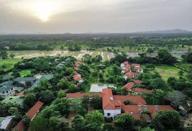 Hotelli Sigiriyajungles Resort & Spa