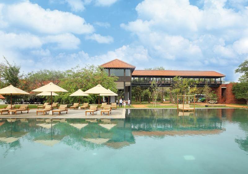 Hotel Sigiriyajungles Resort & Spa