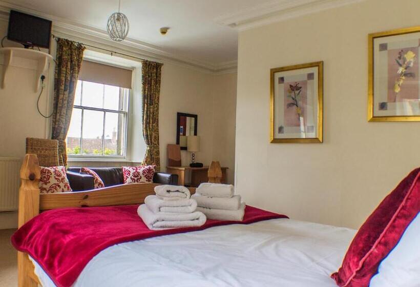 ホテル The Royal Oak