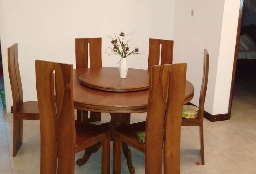 بنسيون Cozy Suites Sri Lanka