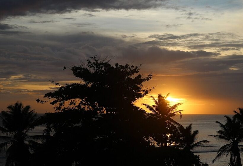 Surfers Beach Self Catering Chalets