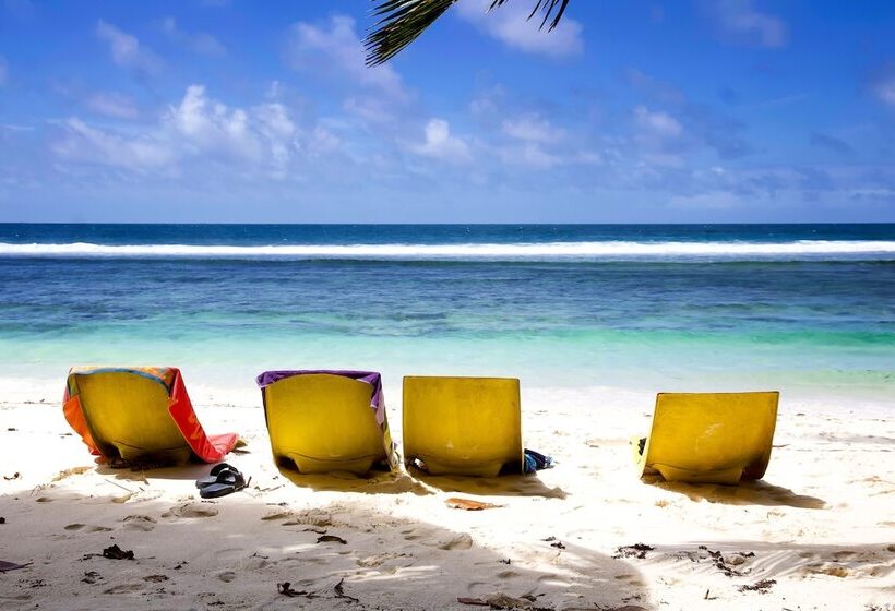 Surfers Beach Self Catering Chalets