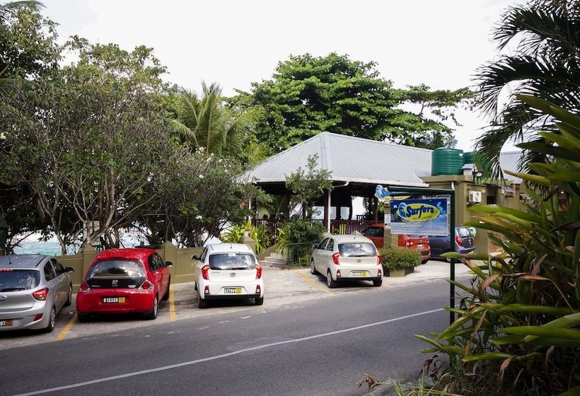 Surfers Beach Self Catering Chalets