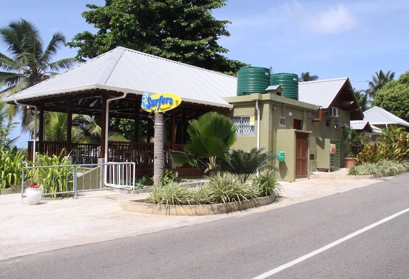 Surfers Beach Self Catering Chalets