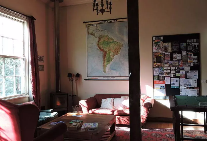 Allegretto Bed & Breakfast  Hostel