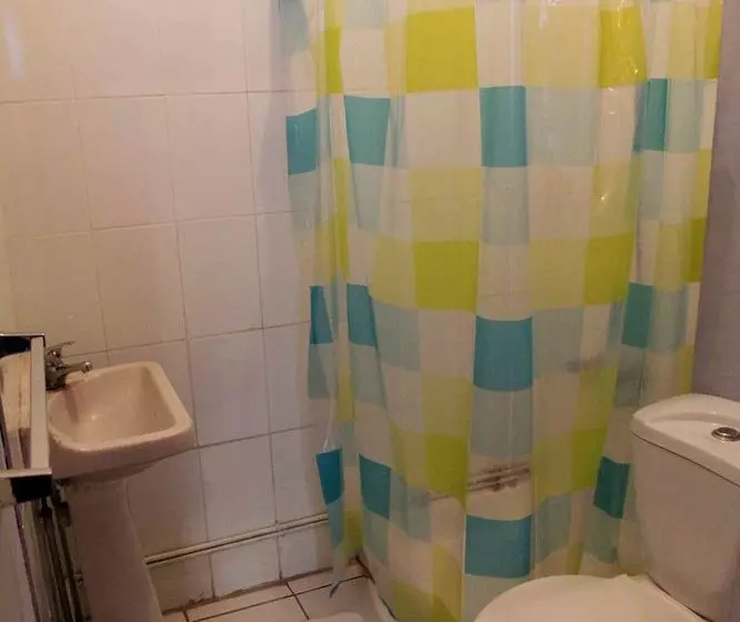 Allegretto Bed & Breakfast  Hostel