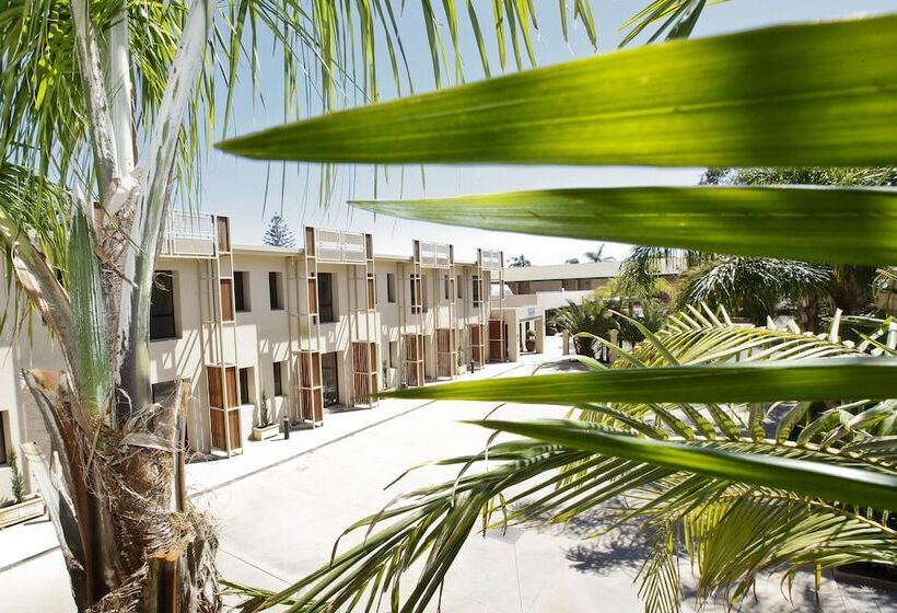 Aquarius Apartments And Cabins