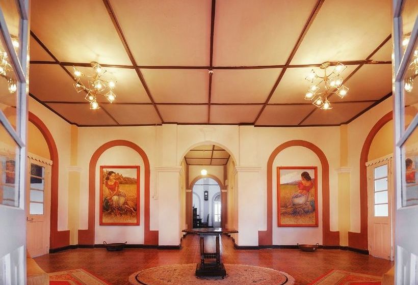 בית מלון כפרי Primrose Kandy Hill Bungalow