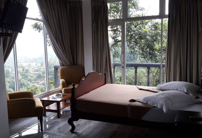 בית מלון כפרי Primrose Kandy Hill Bungalow