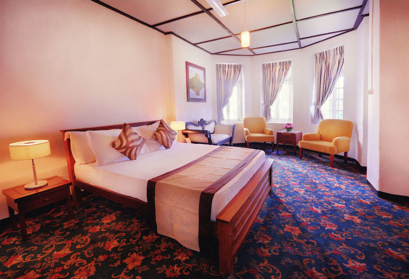 בית מלון כפרי Primrose Kandy Hill Bungalow