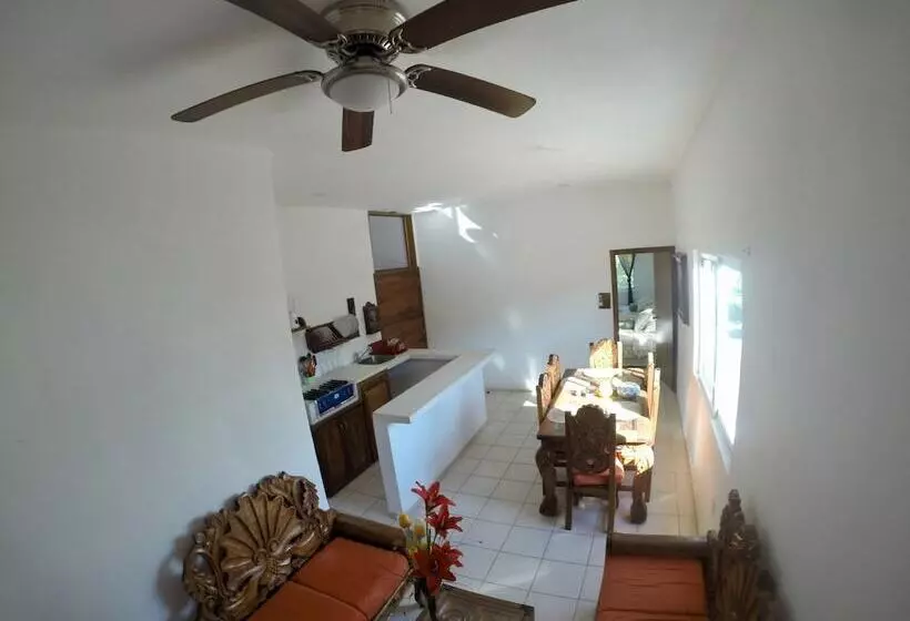 Hotelli Kiramar Los Peyotes
