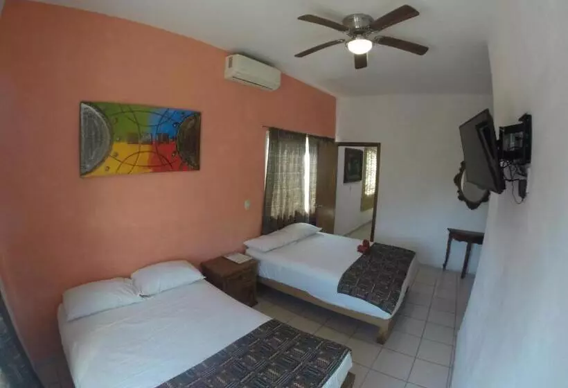Hotelli Kiramar Los Peyotes
