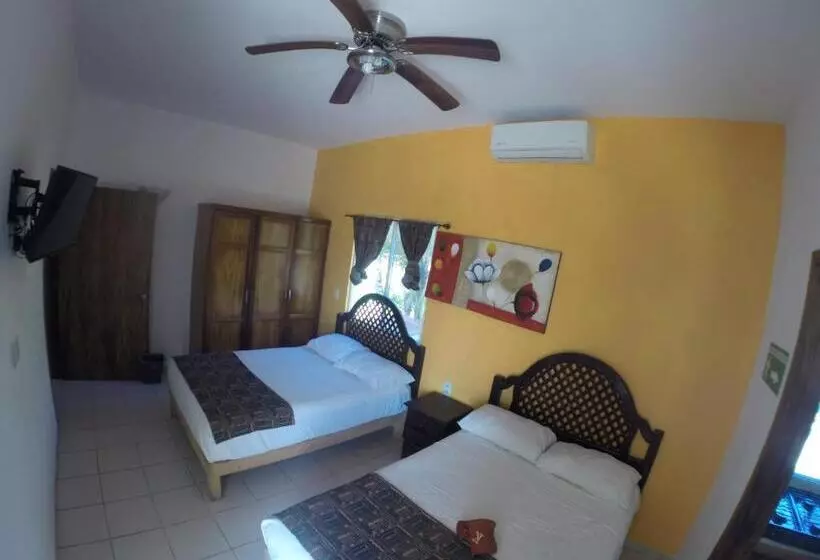 Hotelli Kiramar Los Peyotes