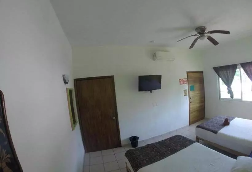 Hotelli Kiramar Los Peyotes