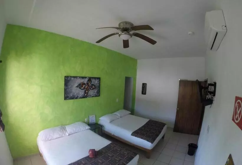 Hotelli Kiramar Los Peyotes