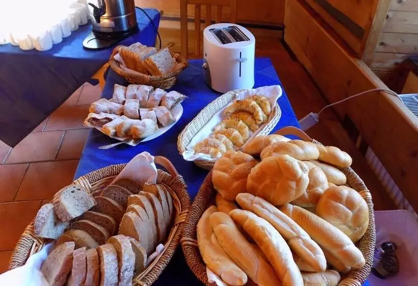 هتل Kreta