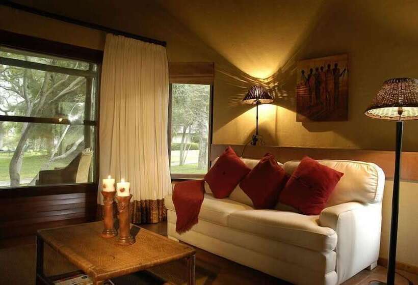 هتل N'kaya Game Lodge