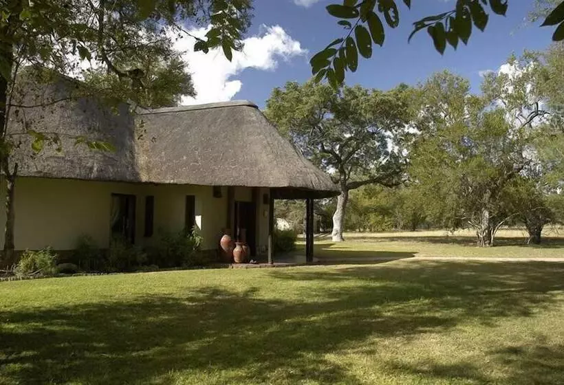 هتل N'kaya Game Lodge