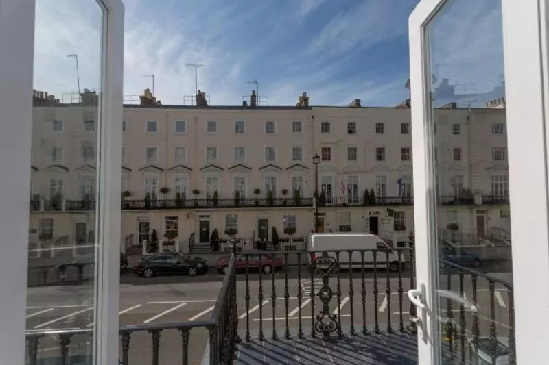 The Beverley Hotel London Victoria
