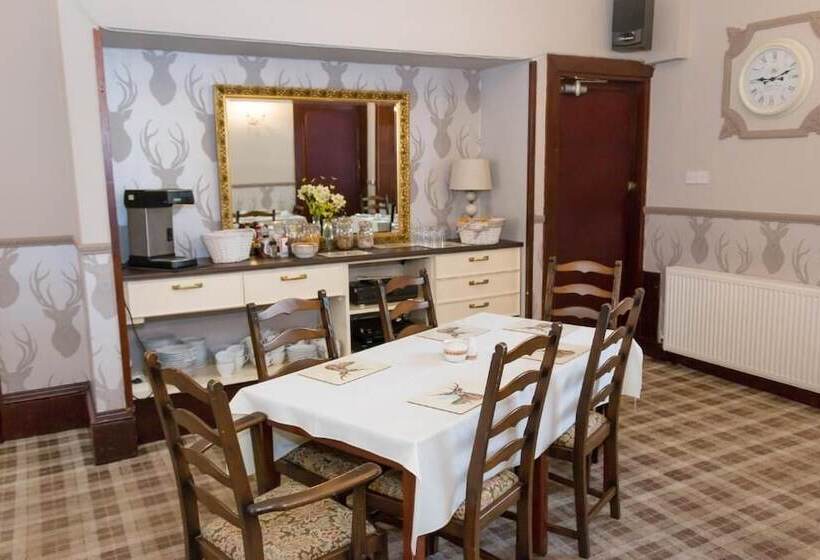 בית מלון כפרי The Elm House