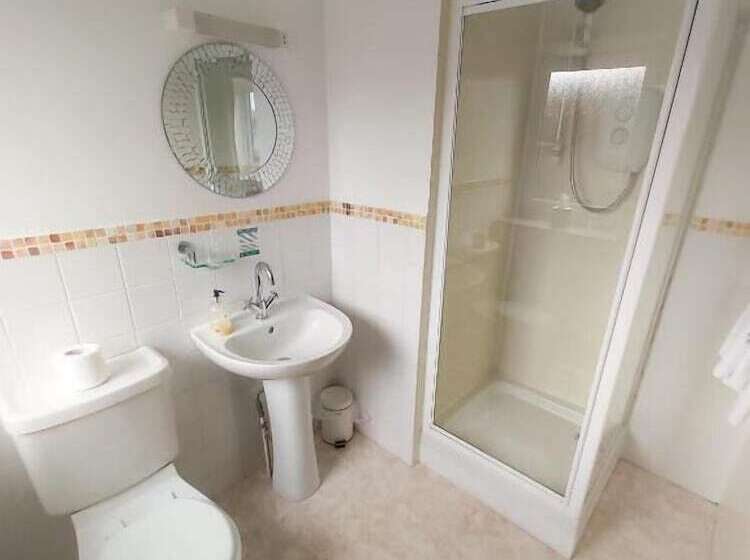 בית מלון כפרי The Elm House