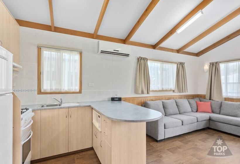 فندق Victor Harbor Holiday Park