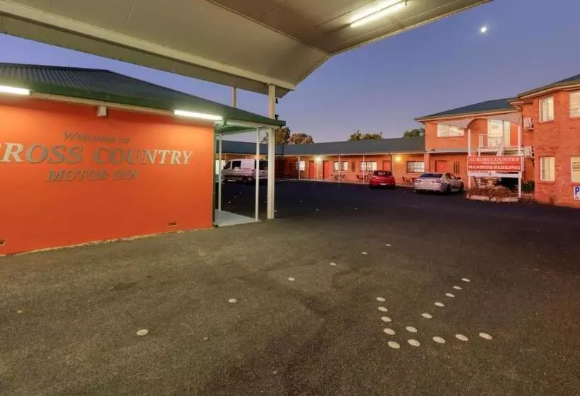 Motelli Across Country Motor Inn