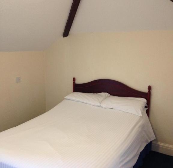 بنسيون Berties Lodge