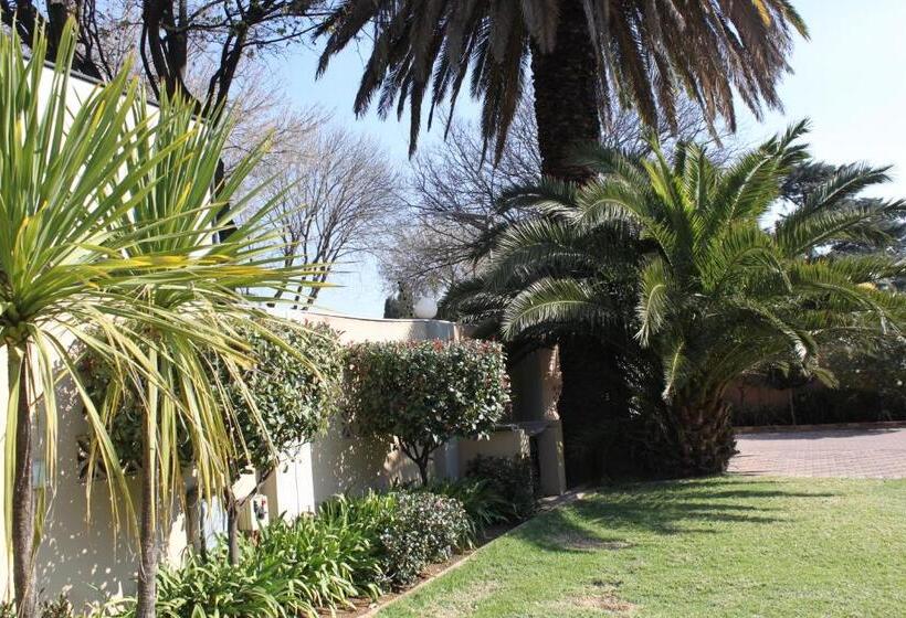 بنسيون Ikaze Guest House