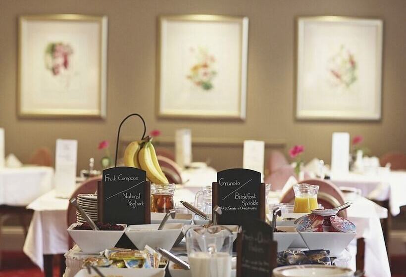 Пансион Riviera Town House