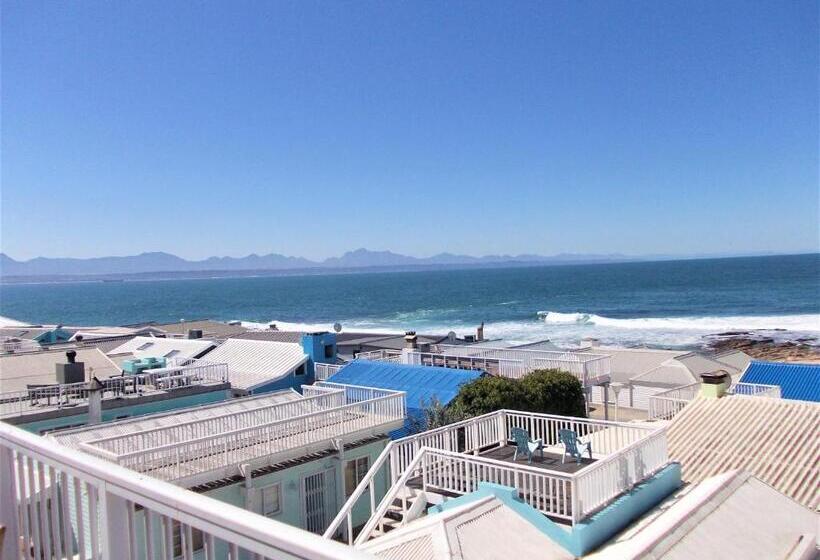 Point Village Hotel And Self Catering